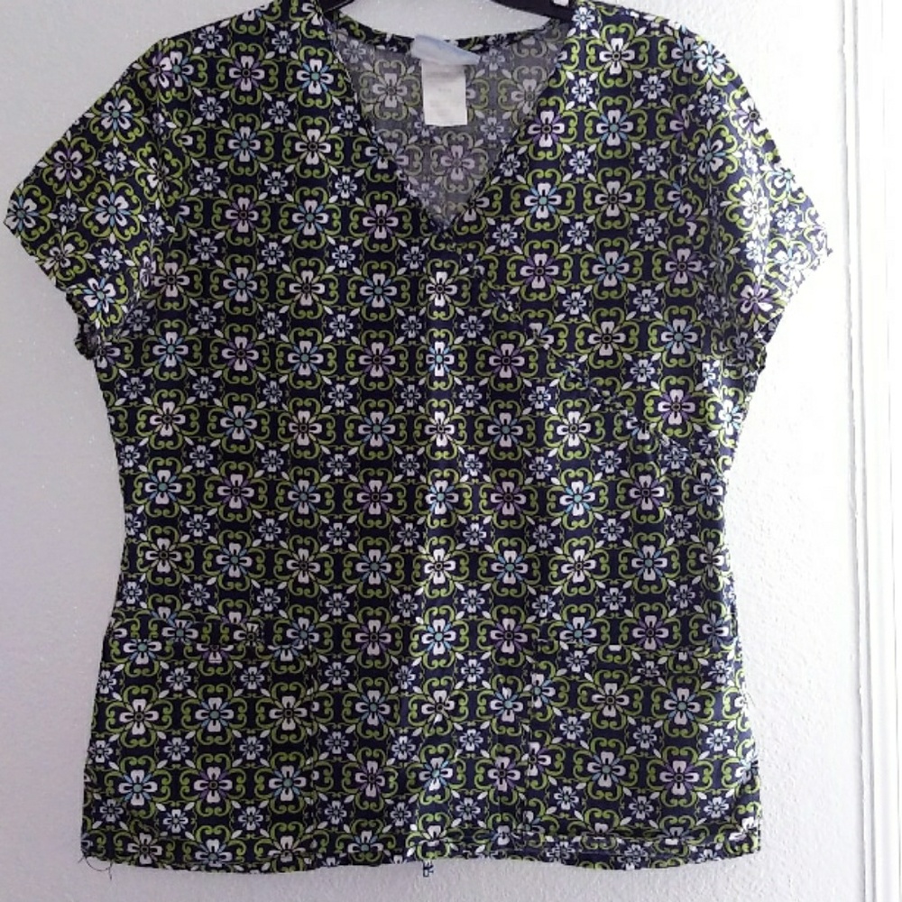 Scrub top